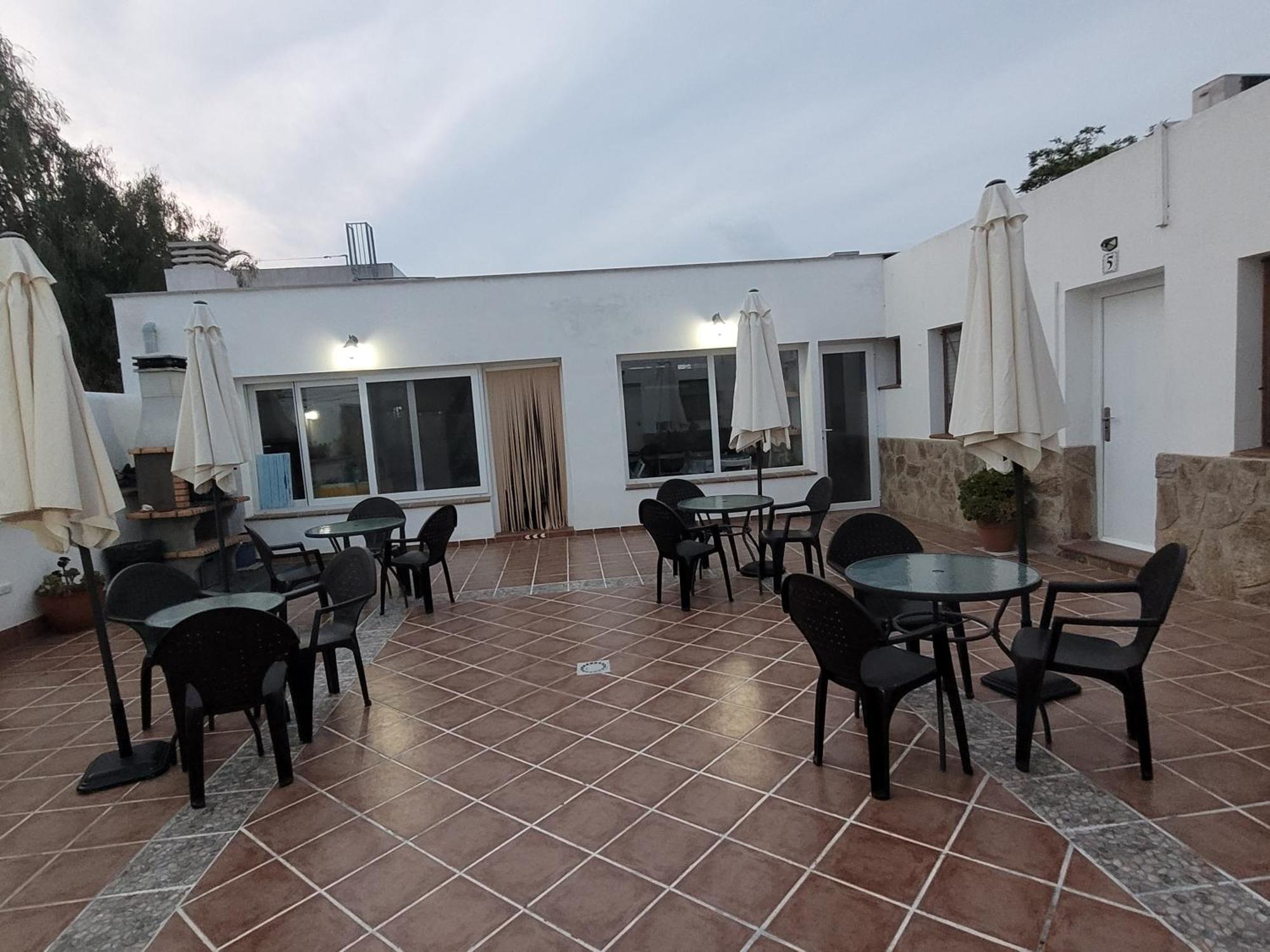 La Llar De Laura Guest House El Poble Nou del Delta Bagian luar foto